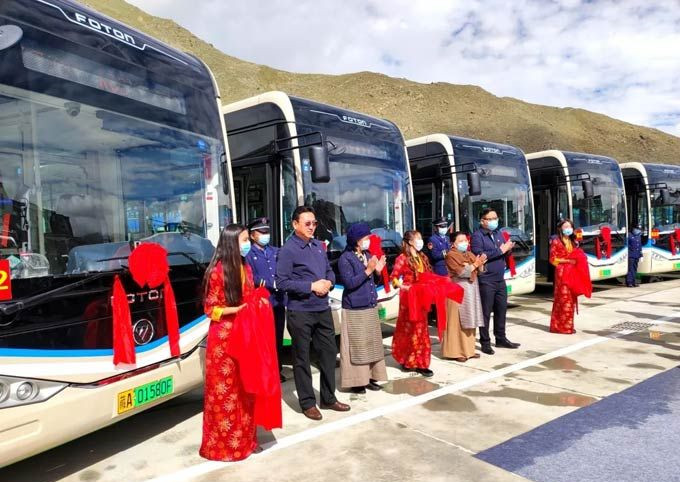 硬核！設(shè)輪椅專區(qū)，實(shí)現(xiàn)無障礙乘車，拉薩公交大站快線，直通車投運(yùn)了?！?(圖2)